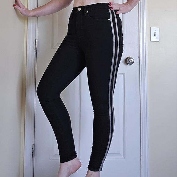 Good American Denim - Good American Black Denim Jeans Midrise Racing Stripe Metallic Grey Skinny Jean
